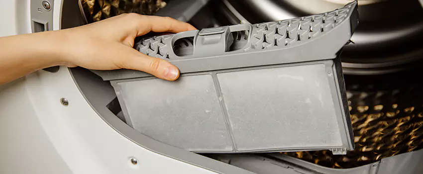 Signs Of A Clogged Dryer Lint Trap in Mamaroneck, New York